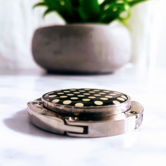 #P9 Folding Purse Hanger Hook - Picture 2 of 7